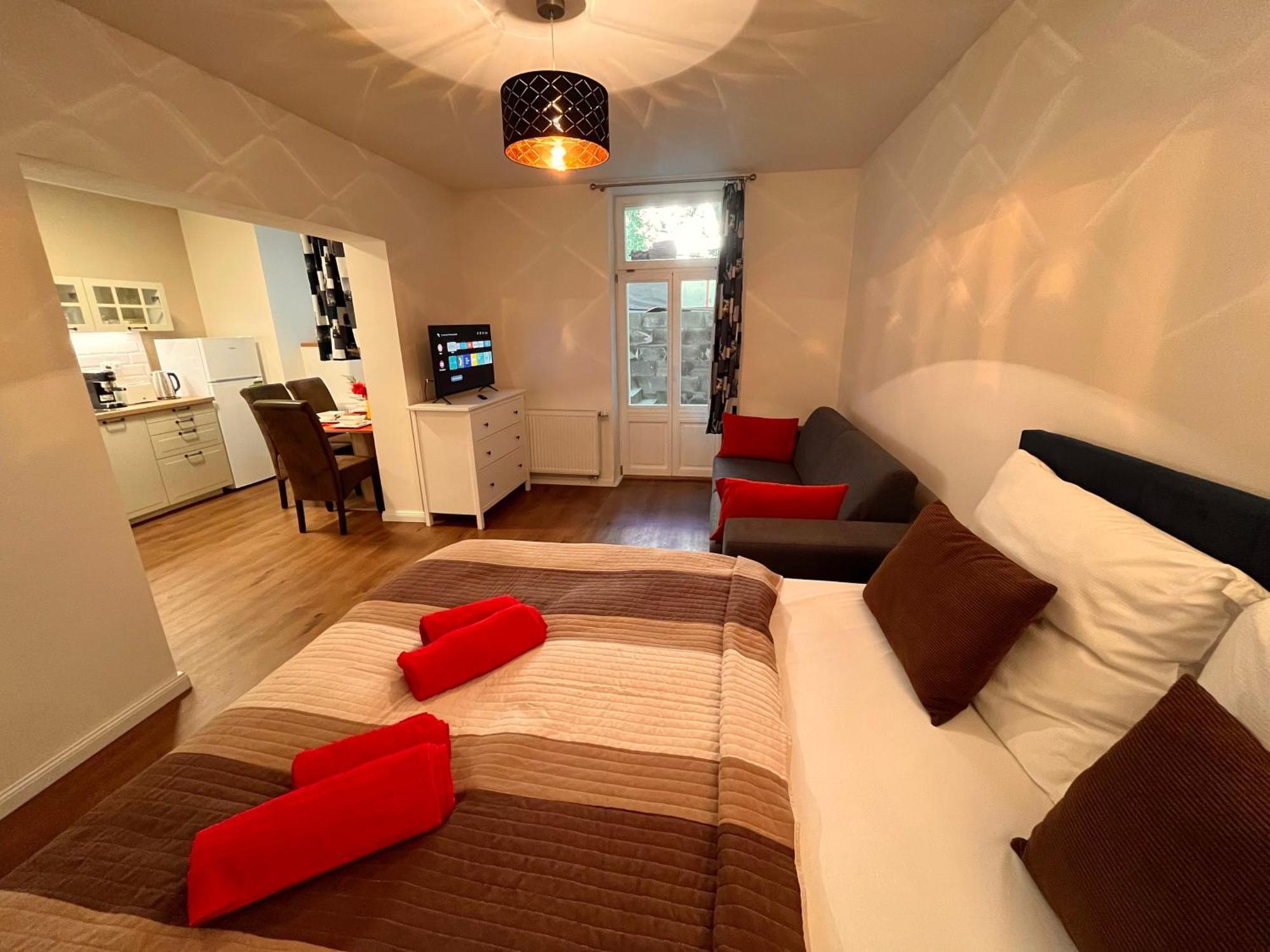 Riverbridge Apartments Praga Exterior foto